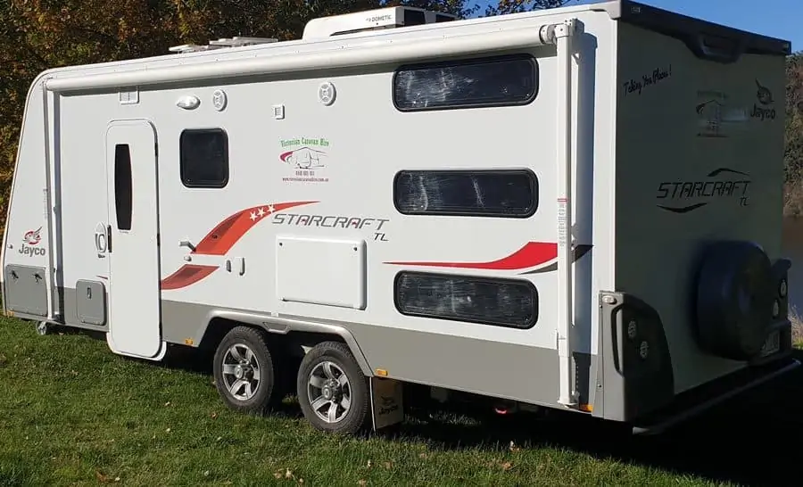 Jayco Starcraft Triple Bunks (19.613) Best Caravan Hire